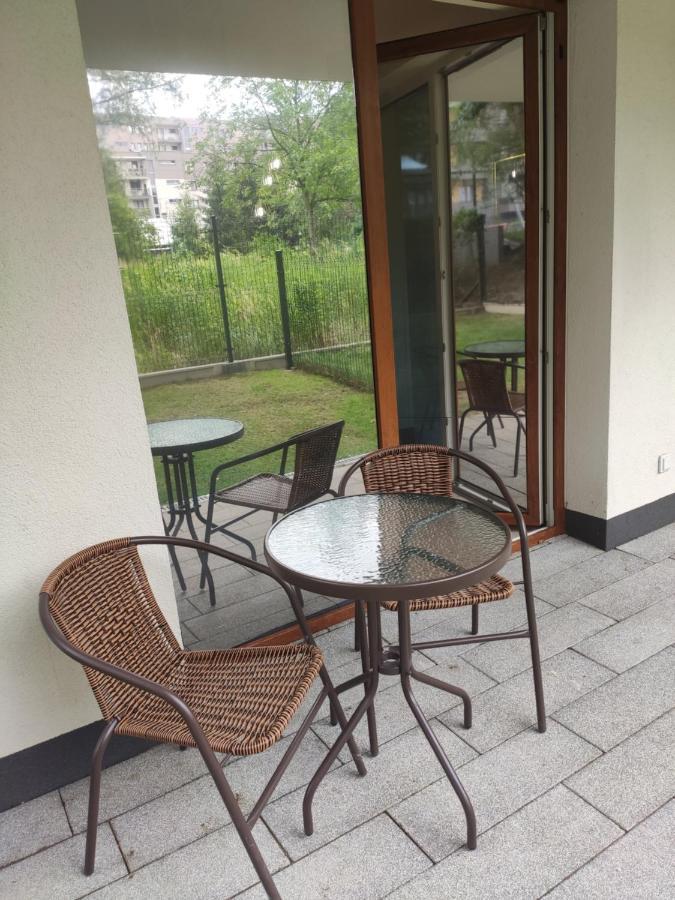 Przytulny Apartament Z Ogrodkiem Красков Екстериор снимка